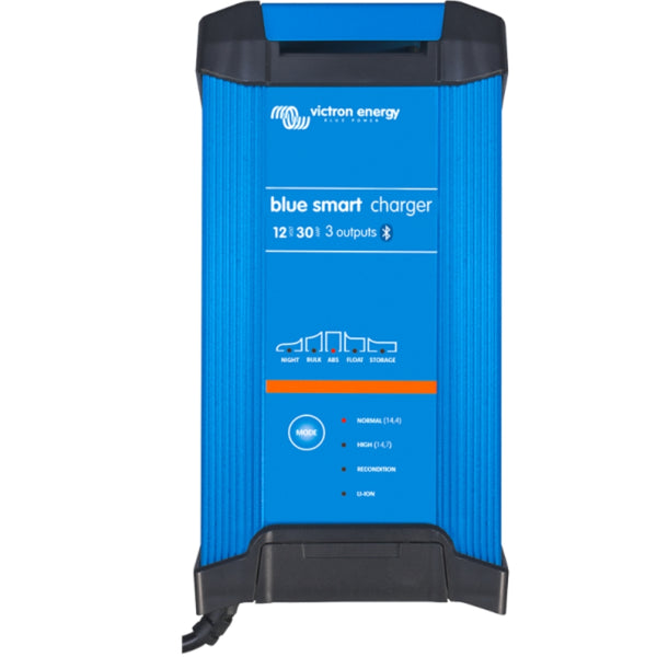 Blue Smart IP22 Charger 12/20(1) 230V UK